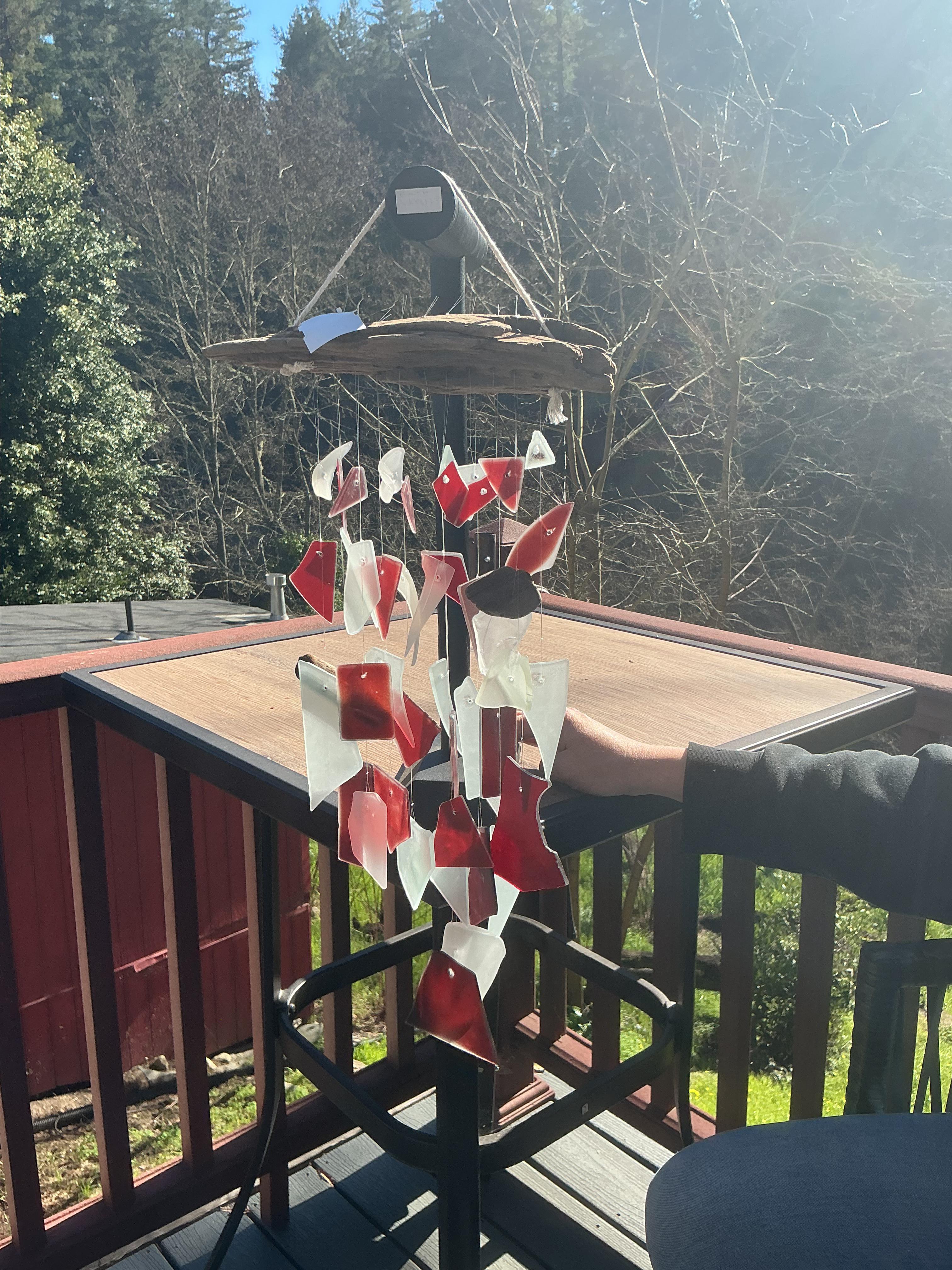Wind chimes recycled glass Red and white Size & Fit Guide